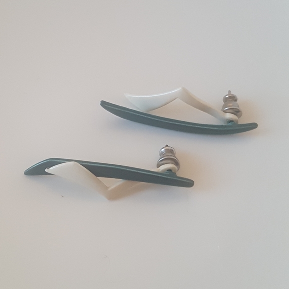 Abstract Leg Earrings - Picture 3 of 8